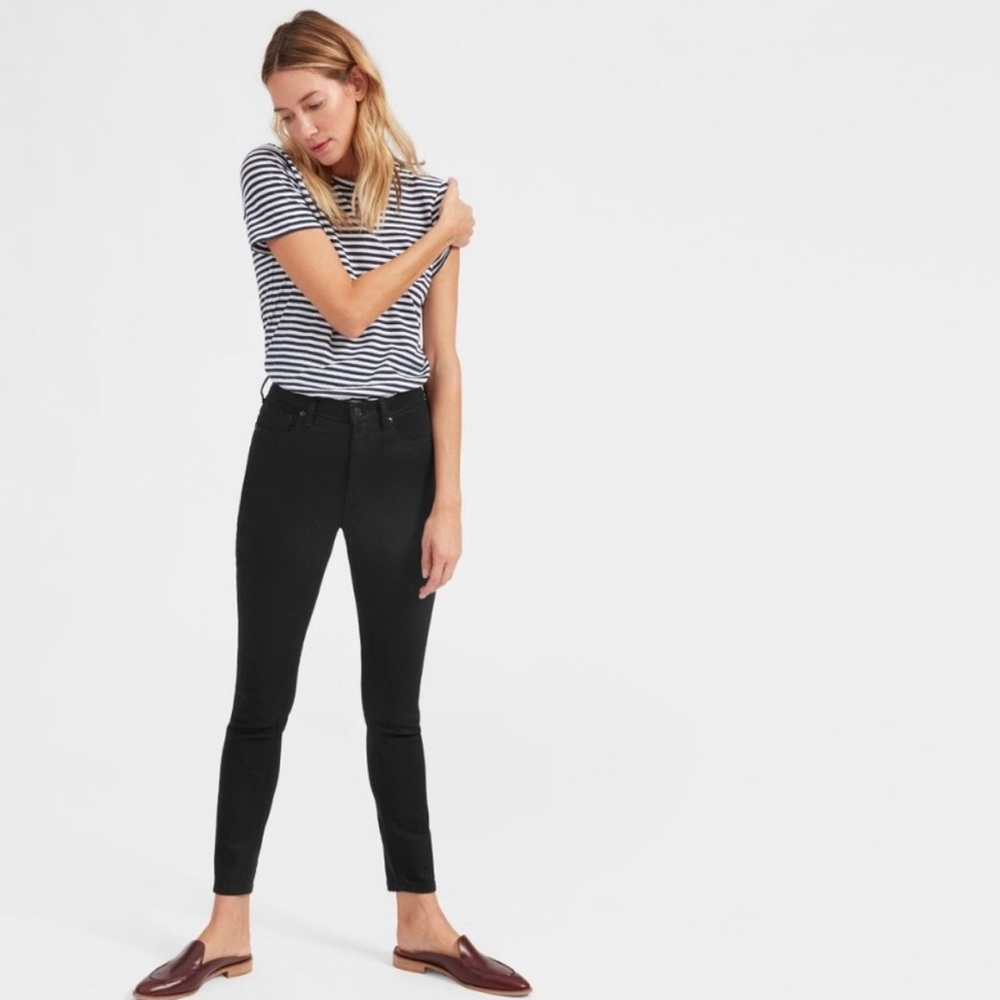 *SOLD* Everlane The High Rise Skinny Ankle Jean
